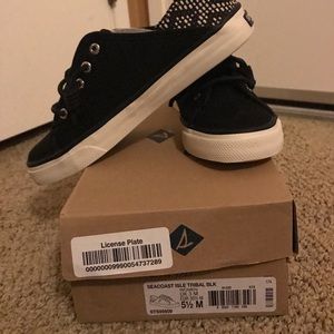 Seacoast Isle Tribal Bill Sperry