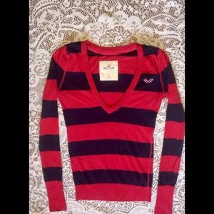 Woman's small hollister top