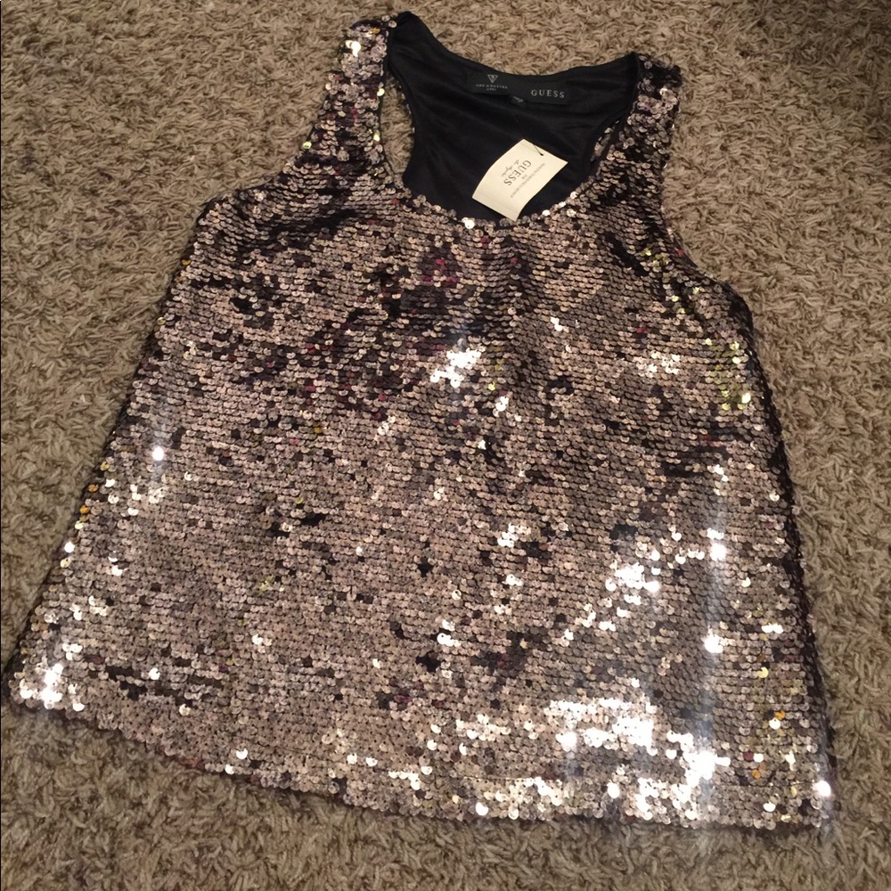 ❤️SOLD❤️Guess sequins tank top