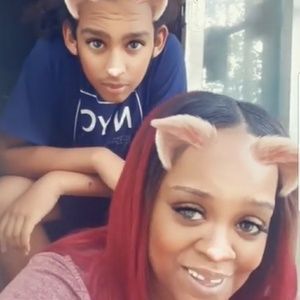 Meet your Posher, Yolanda