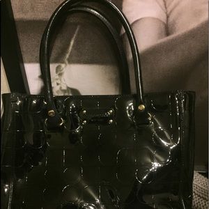 Kate spade black patten leather handbag