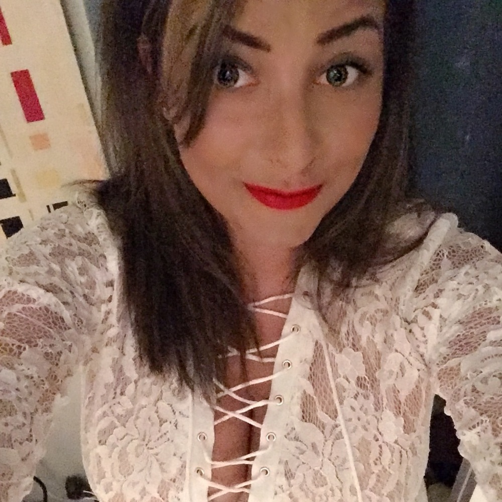 Meet your Posher, Samantha