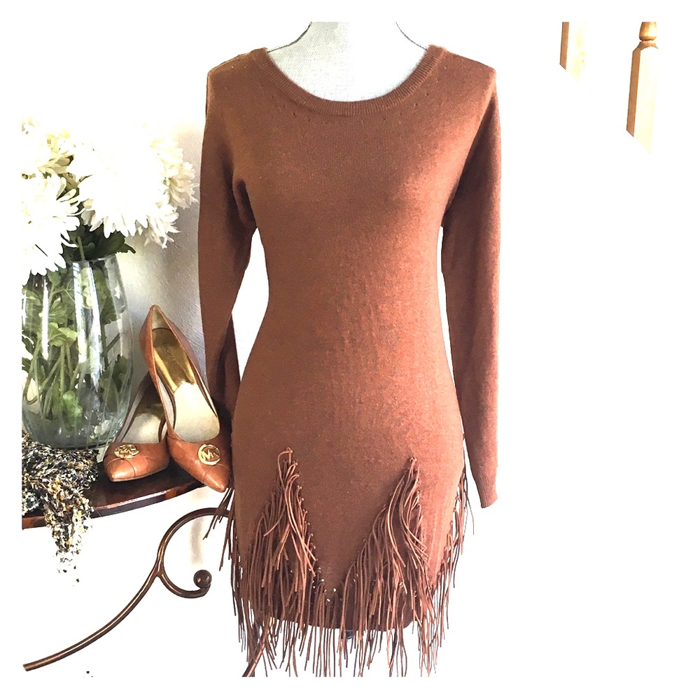 🌼NWT, Light Knit Dress/Suede Fringe Dress - Picture 2 of 3