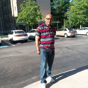 Meet your Posher, Gregory