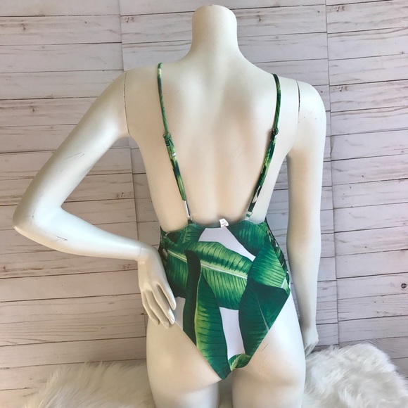 Tropical Green Leaves Strappy One Piece Monokini - Picture 3 of 3