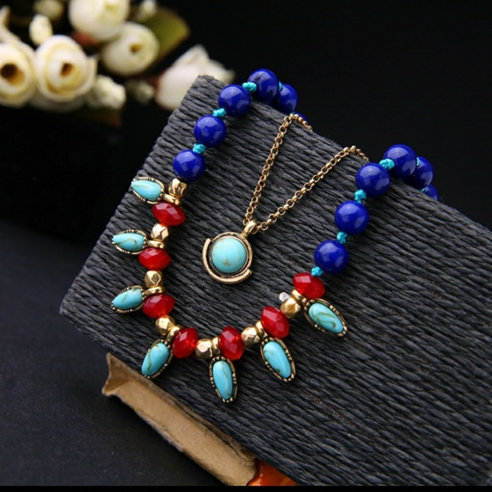 Double chain necklace