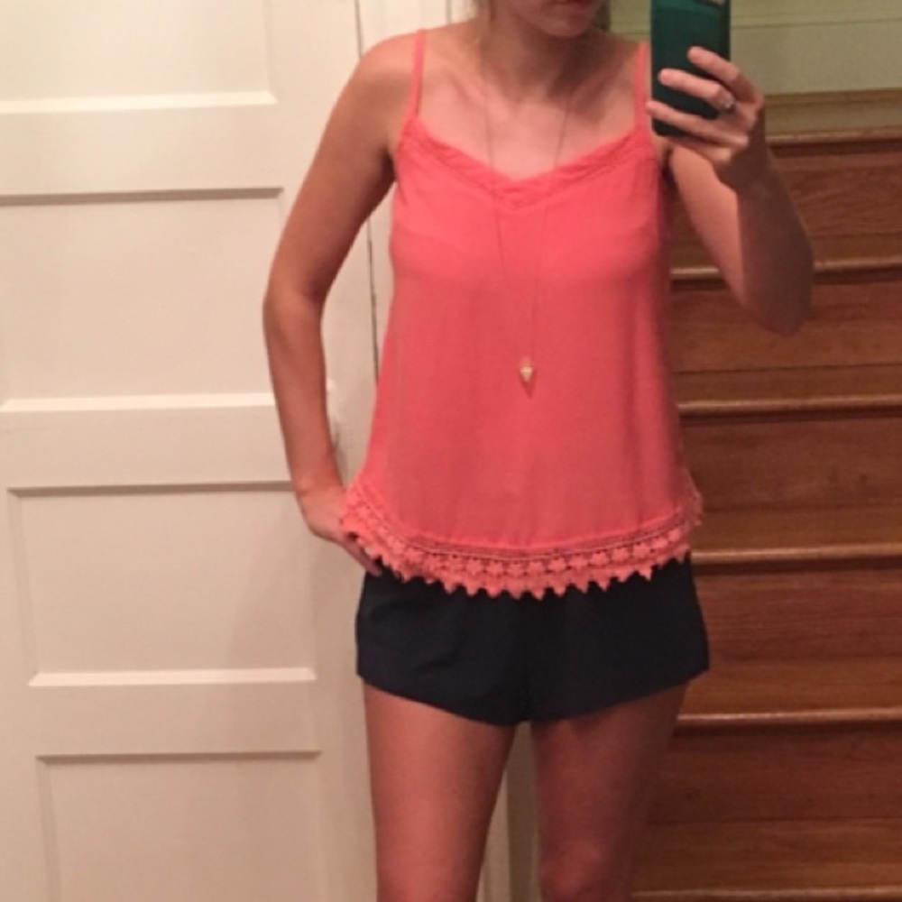 Coral top with lace detail on bottom size 2-4 - Picture 3 of 4
