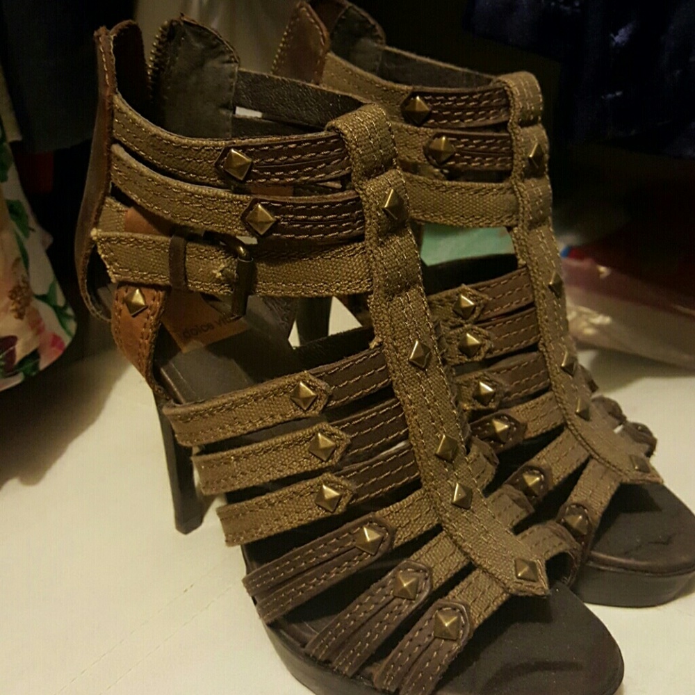 Dolce Vita dress shoes