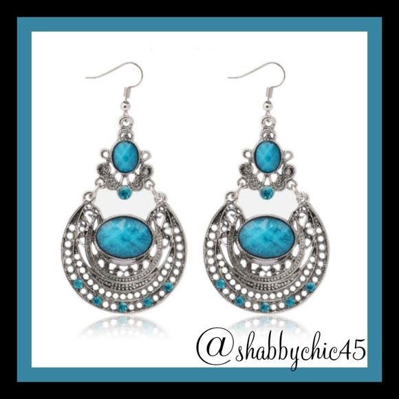 Boho Vibes Aqua Stone Dangle Earrings - Picture 2 of 2