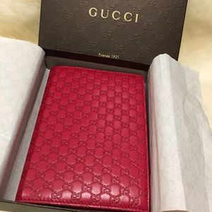 NEW Authentic Gucci Leather Notebook