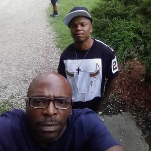 Meet your Posher, Leon