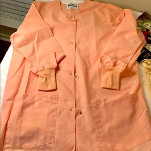 Corral scrub jacket 👩🏻‍🔬✴️ ( S)