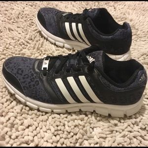 👟 Comfy Running Shoes!