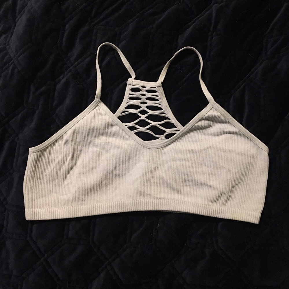 Poor bralette ! Size Med/Lg
