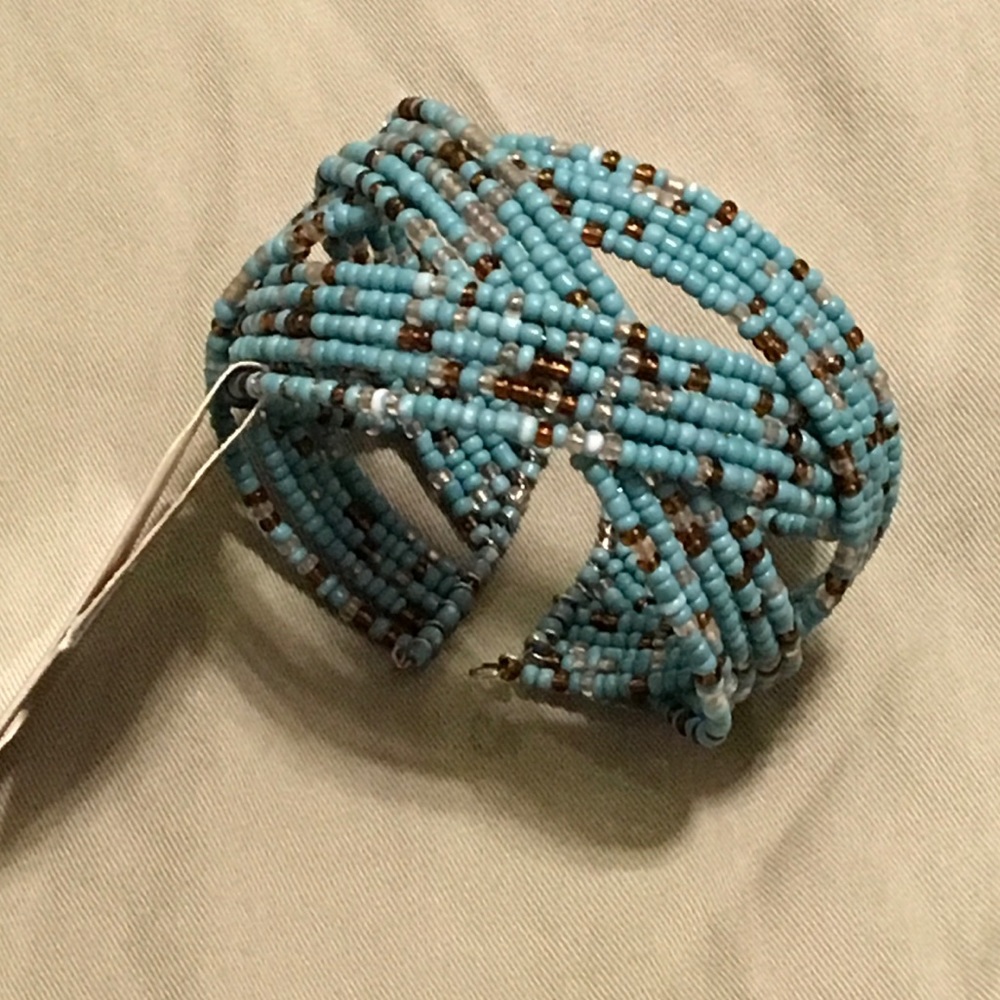 Trendy Bracelet NWT Turquoise & Brown