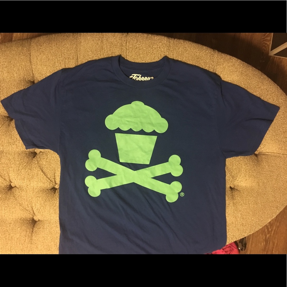 Johnny Cupcakes Green Cupcake tee