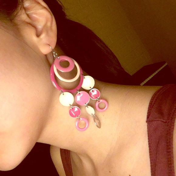 Statement dangling earrings - Picture 2 of 3