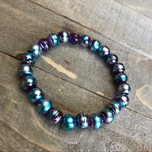 Handmade Purple/Blue stretch bracelet - Picture 2 of 3