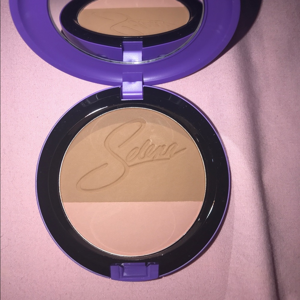 blush and bronzer