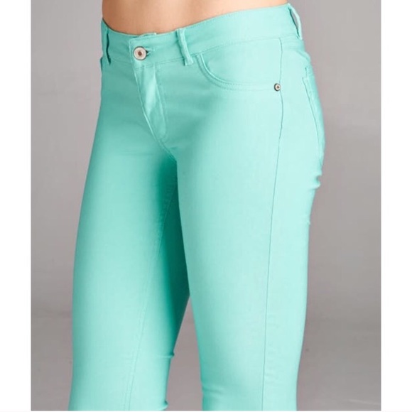 Last 1! 💕HP💕Mint Skinny Jeans - Picture 2 of 3