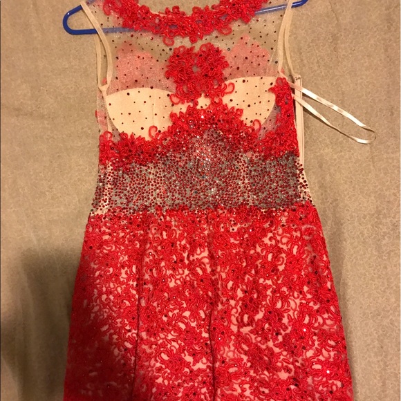 Red Dave and Jonny dress - Picture 2 of 4