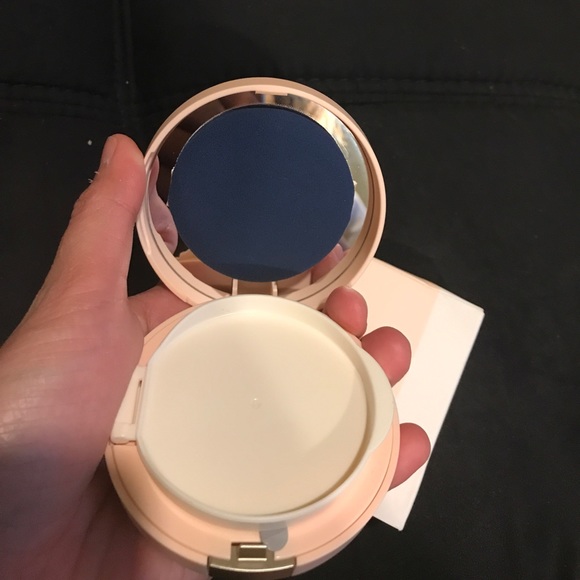 Korean Make Up Innisfree - Bb cushion - Picture 3 of 4