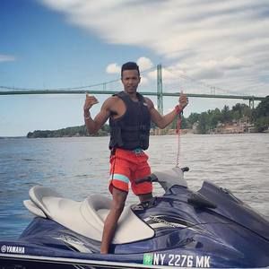 Meet your Posher, Jonah