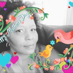 Meet your Posher, Valerie