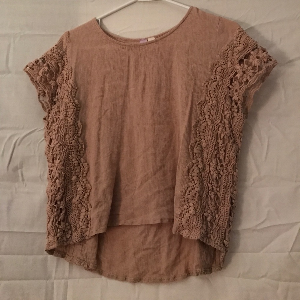 BLOUSE