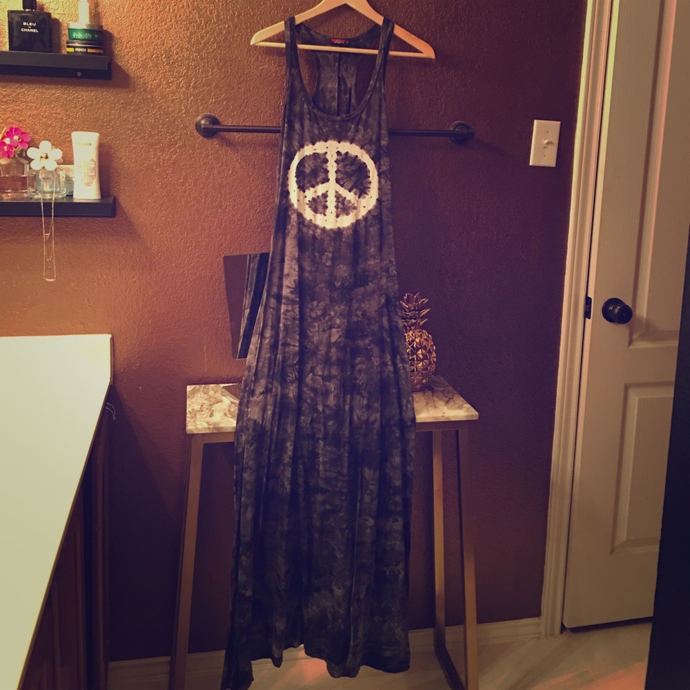 Boutique maxi dress