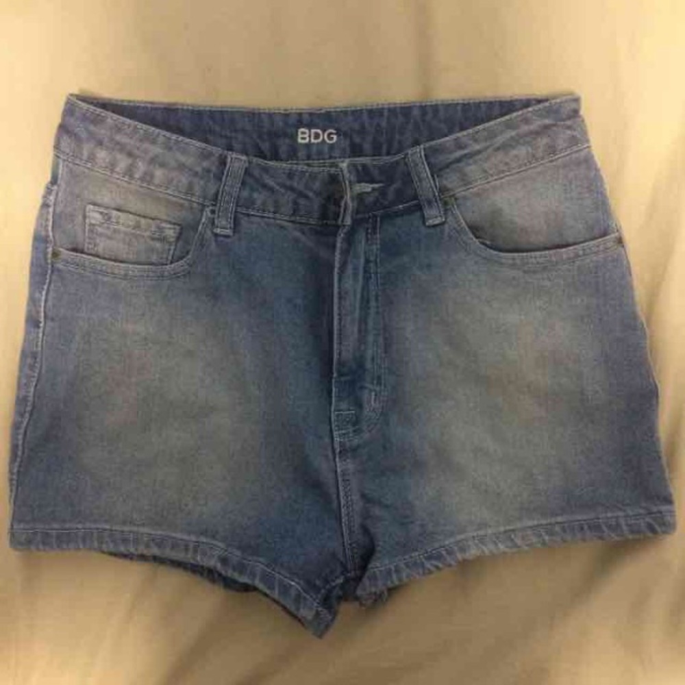 BDG High Rise Erin Shorts