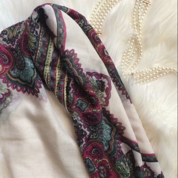 Cotton scarf - Picture 1 of 8