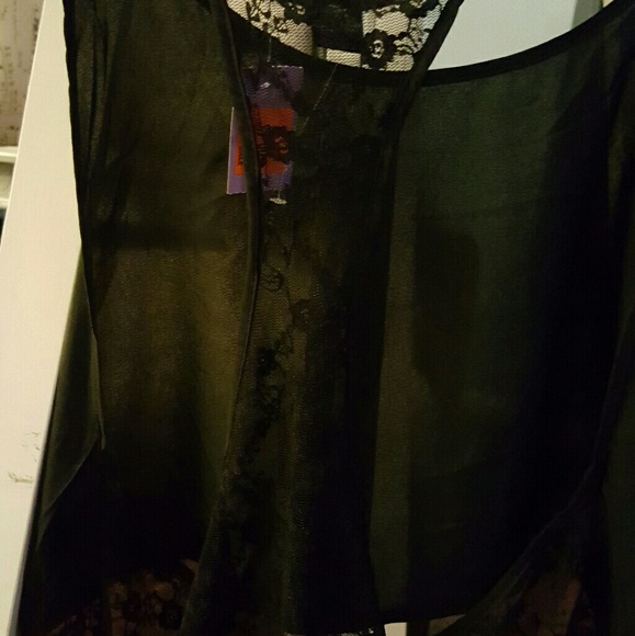 Brand new without the tag,  Back body - Picture 4 of 6