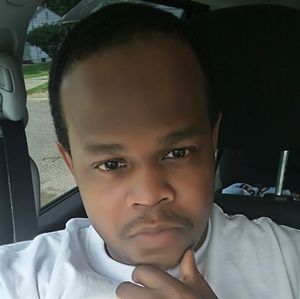 Meet your Posher, Larry