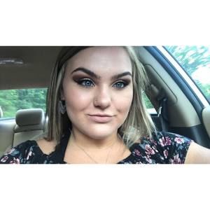 Meet your Posher, Olivea