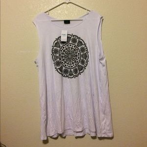 NWT RUE 21 sleeveless tee