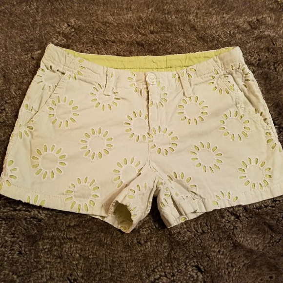GAP Other - ❤ Girls Gap Flower Shorts Size 10