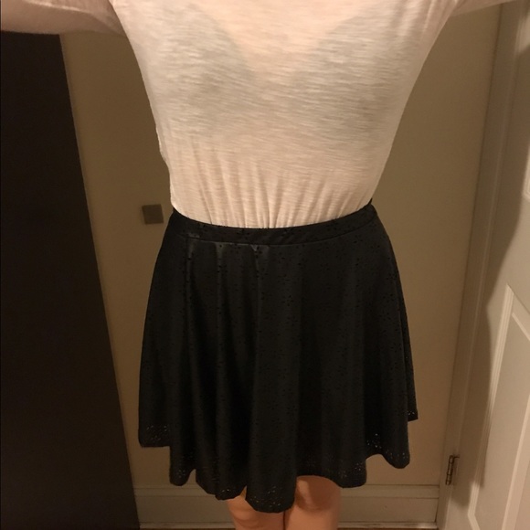 Black hypotik skirt - Picture 2 of 3