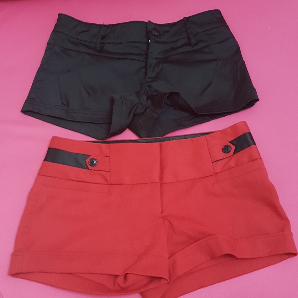 2 GbyGuess shorts