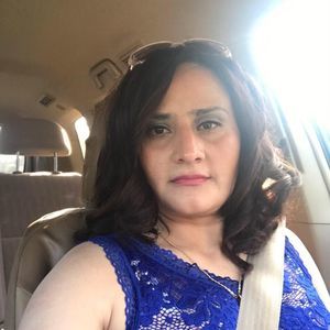 Meet your Posher, Lorena