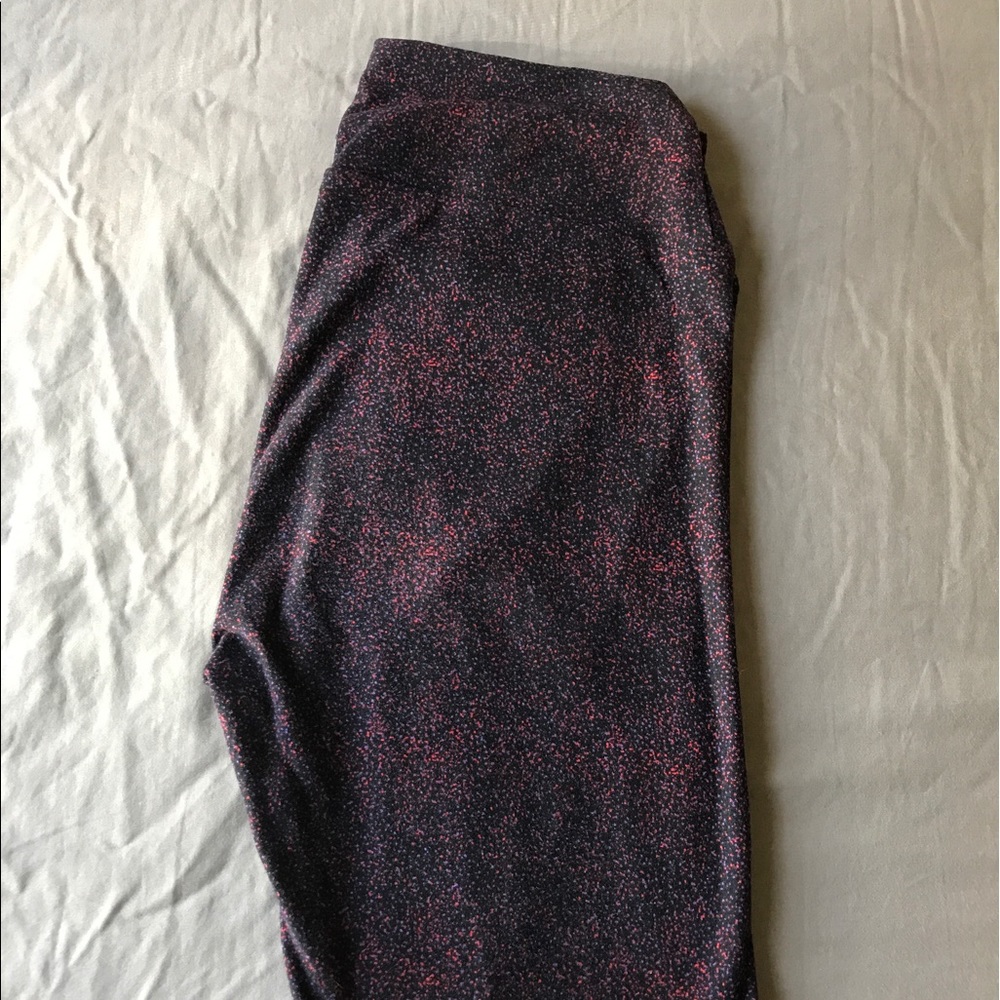 LulaRoe Leggings: black with pink & purple specks