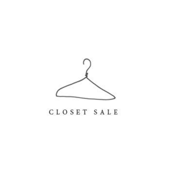 CLOSET SALE IN NYC - 1 DAY ONLY - 7/8 - Picture 1 of 1