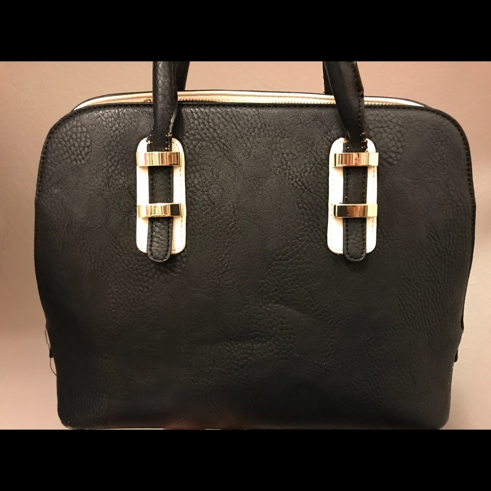 Charming Charlie Black and Gold purse