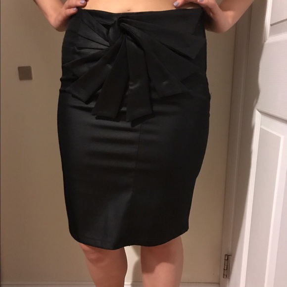 Black Yingguoxiang skirt - Picture 1 of 3