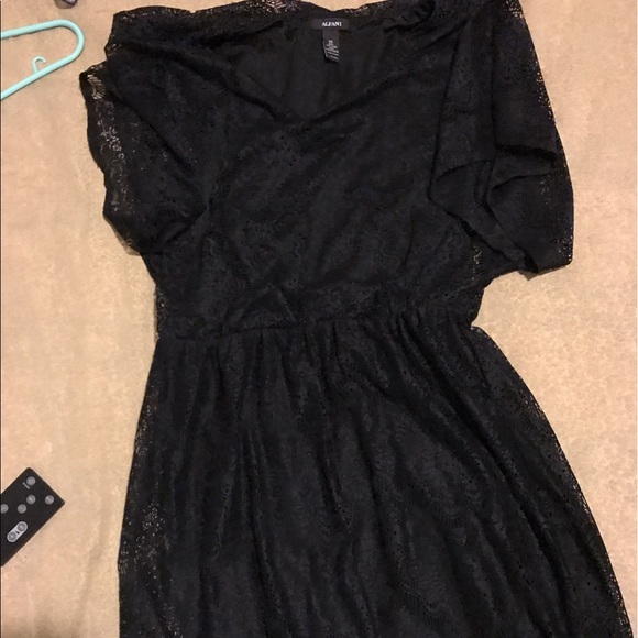 Black Alfani dress - Picture 3 of 3