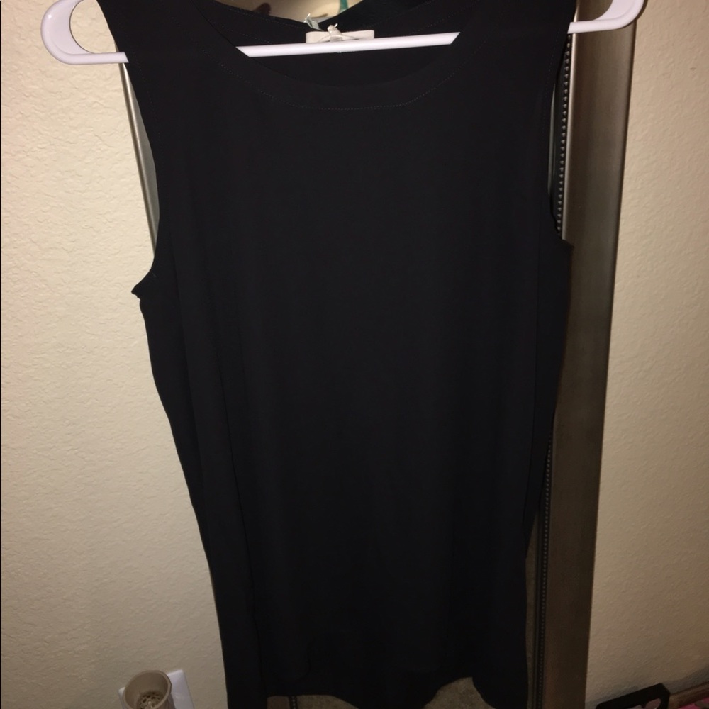Sleeveless top