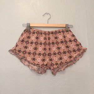 BOHO SHORTS W/ FLORAL PRINT 🚨 PRICE DROP