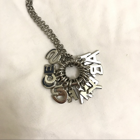 Marc Jacobs "letters" necklace - Picture 5 of 5