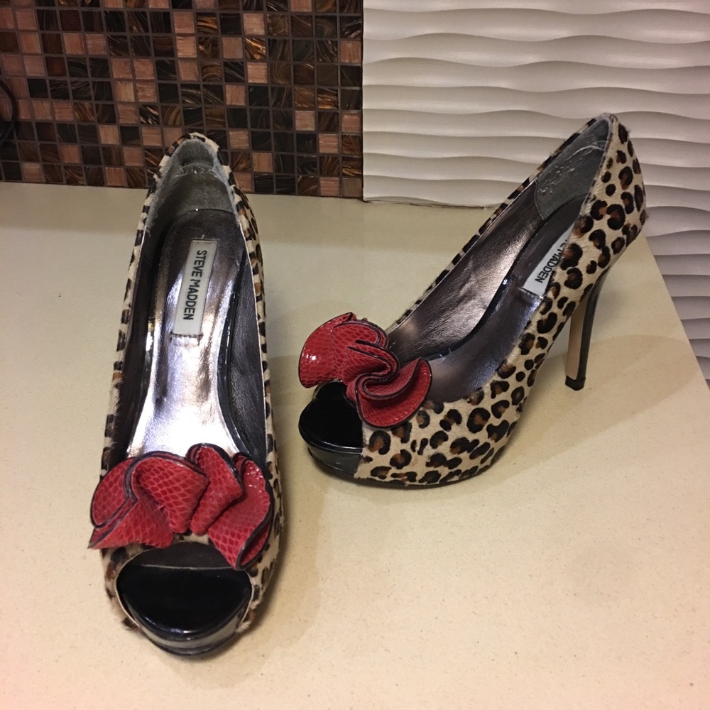 Steve Madden Show stopper leopard mohair heels - Picture 1 of 6