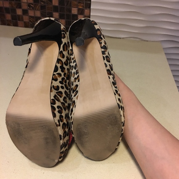 Steve Madden Show stopper leopard mohair heels - Picture 6 of 6